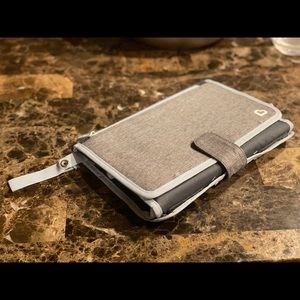 Munchkin designer diaper change kit